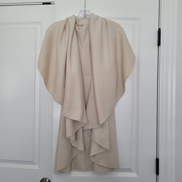 sleeveless cardigan - Picture 3 of 3